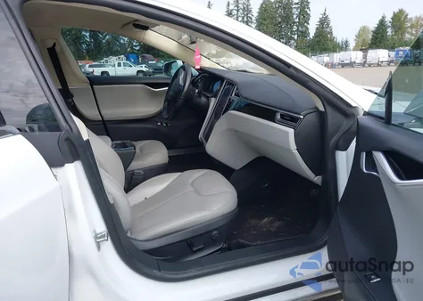 2014 Tesla Model S P85 из США, поврежденный, VIN 5YJSA1H1XEFP53679